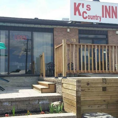 Kc'S Country Inn Vars Екстериор снимка