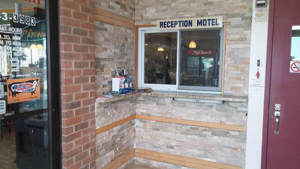 Kc'S Country Inn Vars Екстериор снимка